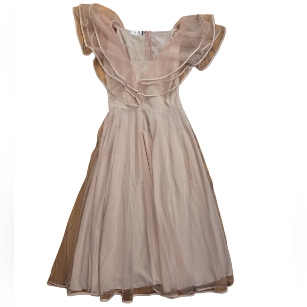 Ruffled Sleeve Vintage Style Elegant Cream MIDI Dress! - Picture 3 of 4